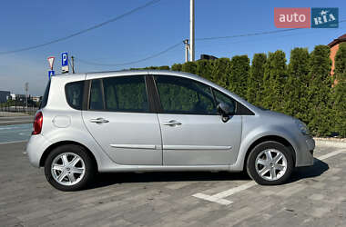 Хетчбек Renault Modus 2009 в 