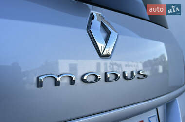 Хетчбек Renault Modus 2009 в 