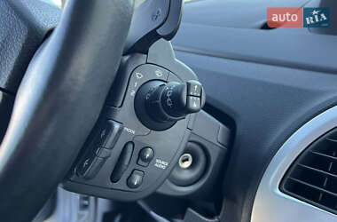 Хетчбек Renault Modus 2009 в 