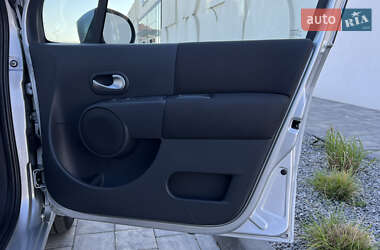Хетчбек Renault Modus 2009 в 