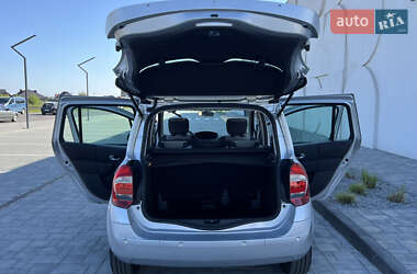 Хетчбек Renault Modus 2009 в 