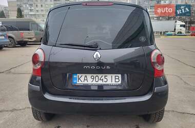 Хетчбек Renault Modus 2006 в 
