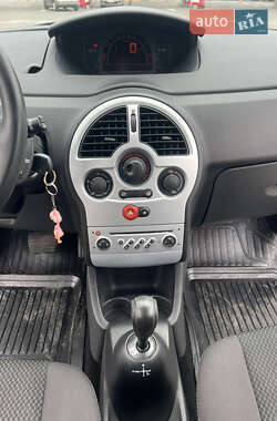 Хэтчбек Renault Modus 2010 в 