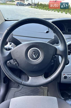 Хэтчбек Renault Modus 2008 в 