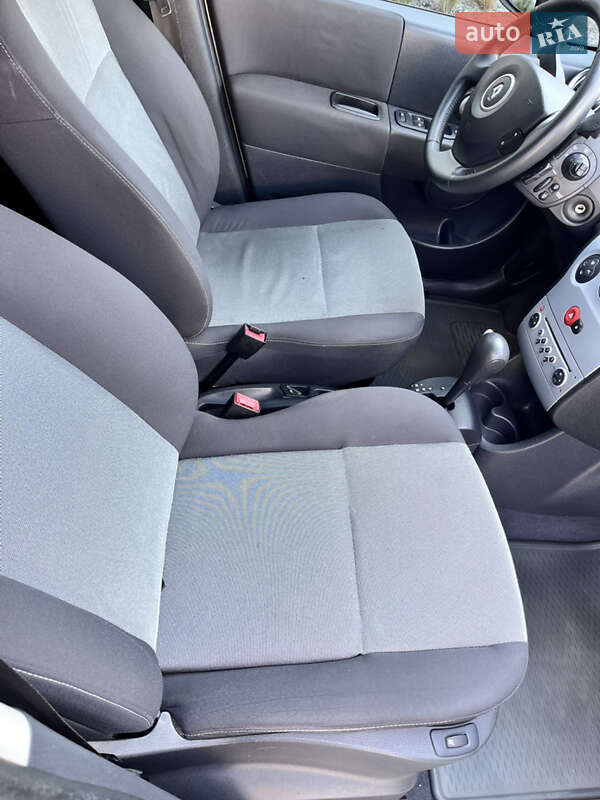 Хэтчбек Renault Modus 2008 в Луцке