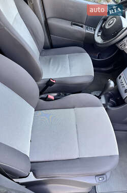 Хэтчбек Renault Modus 2008 в 