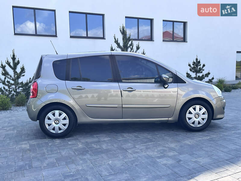 Хэтчбек Renault Modus 2008 в Луцке