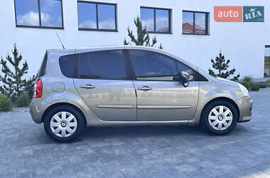 Хэтчбек Renault Modus 2008 в 
