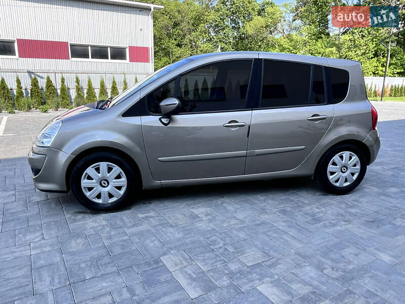 Хэтчбек Renault Modus 2008 в Луцке