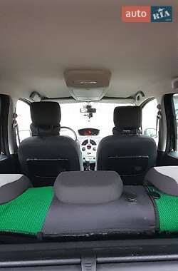 Хэтчбек Renault Modus 2009 в 