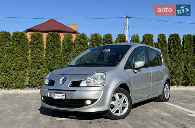 Хэтчбек Renault Modus 2009 в 