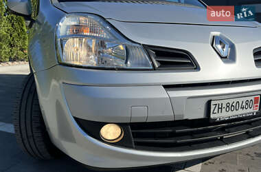 Хэтчбек Renault Modus 2009 в 
