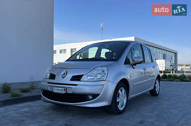 Хэтчбек Renault Modus 2009 в 