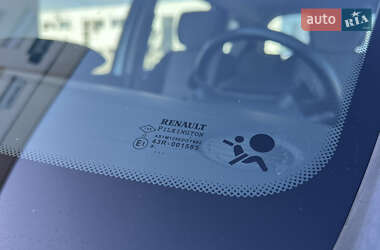 Хэтчбек Renault Modus 2009 в 