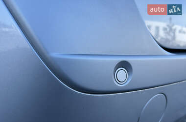 Хэтчбек Renault Modus 2009 в 