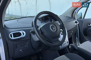 Хэтчбек Renault Modus 2009 в 