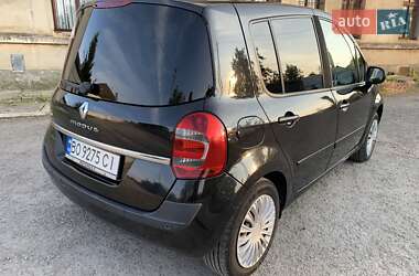 Хэтчбек Renault Modus 2009 в 