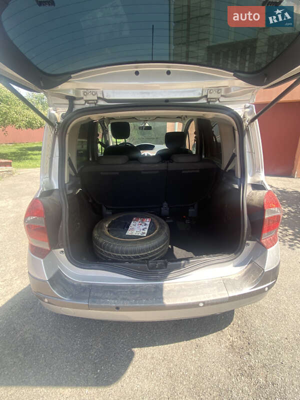 Хэтчбек Renault Modus 2011 в Виннице