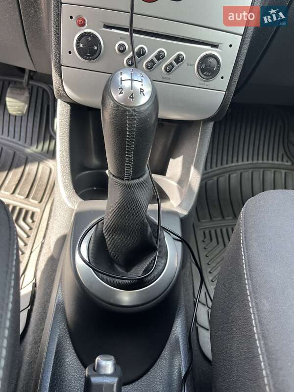 Хэтчбек Renault Modus 2007 в Ровно