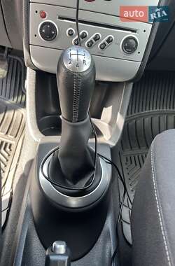 Хэтчбек Renault Modus 2007 в 