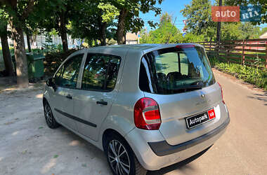 Хетчбек Renault Modus 2009 в 