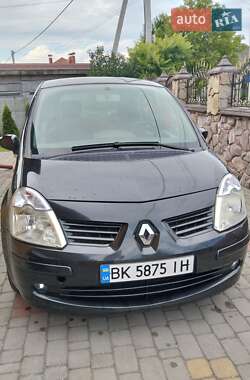 Хэтчбек Renault Modus 2006 в Ровно