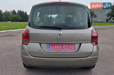 Хэтчбек Renault Modus 2012 в 