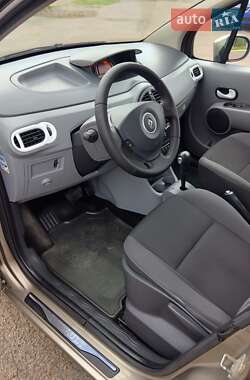 Хэтчбек Renault Modus 2012 в 
