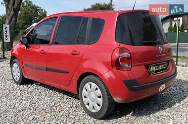 Хэтчбек Renault Modus 2011 в 