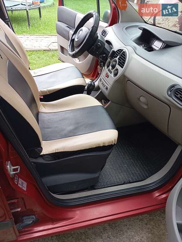 Хетчбек Renault Modus 2006 в Бориславі