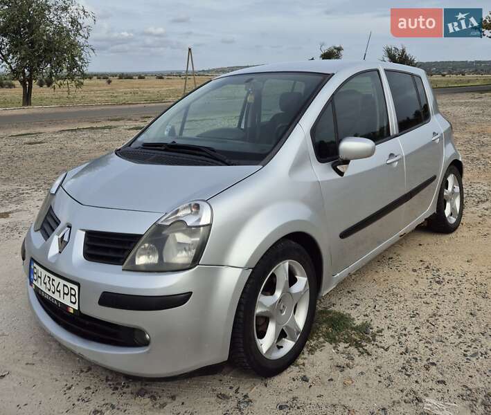 Хэтчбек Renault Modus 2006 в Арцизе