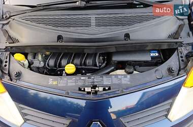 Хэтчбек Renault Modus 2005 в 