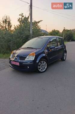 Хэтчбек Renault Modus 2005 в 