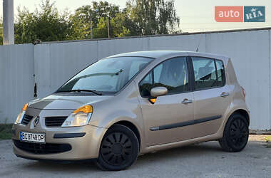 Хэтчбек Renault Modus 2004 в 