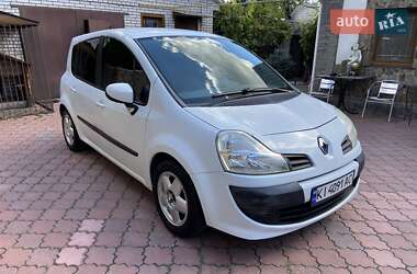 Хэтчбек Renault Modus 2011 в 