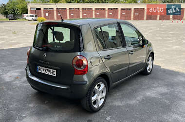 Хэтчбек Renault Modus 2005 в 