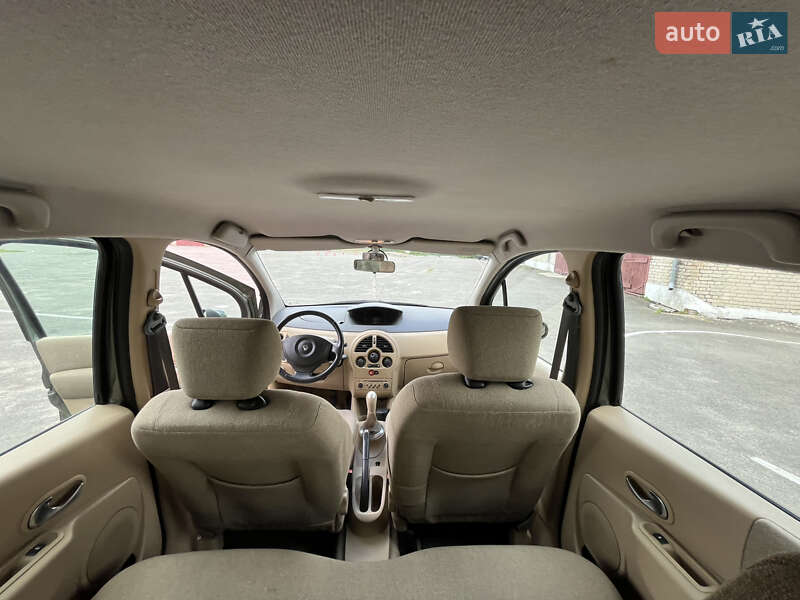 Хэтчбек Renault Modus 2005 в Любомле