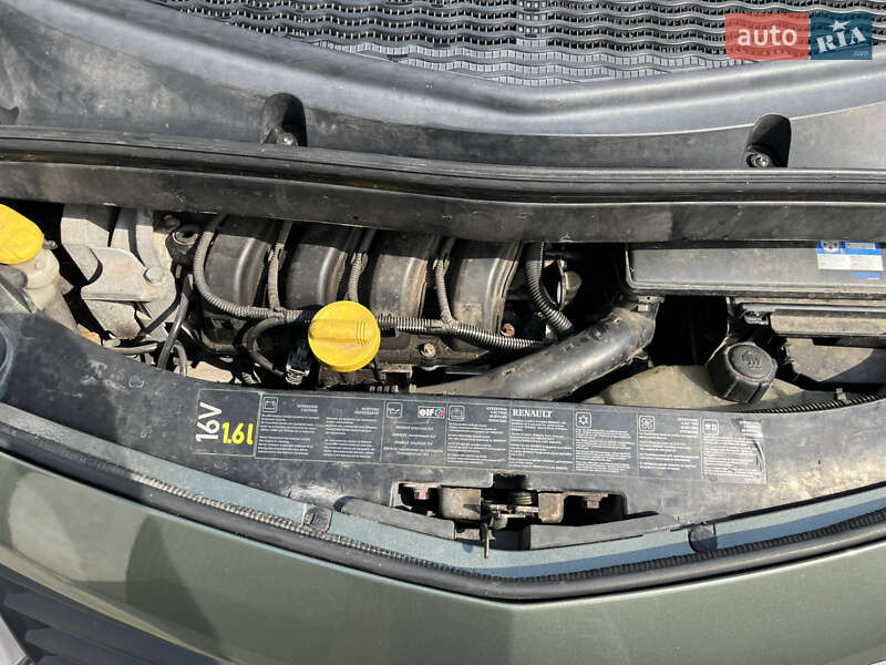 Хэтчбек Renault Modus 2005 в Любомле