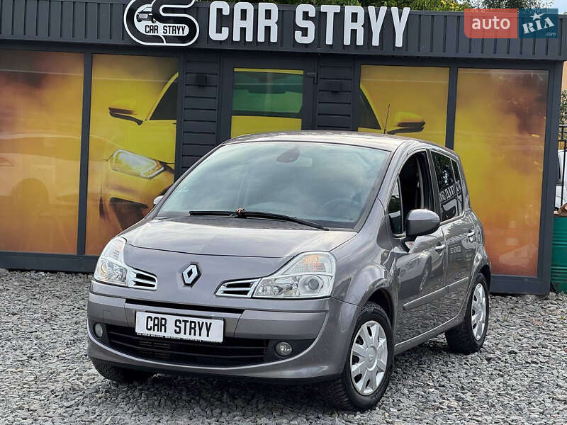 Хэтчбек Renault Modus 2010 в 