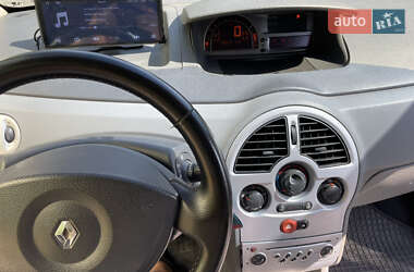 Хэтчбек Renault Modus 2011 в 