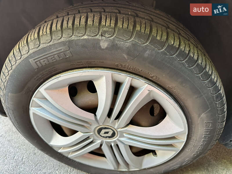 Хетчбек Renault Modus 2008 в Луцьку