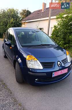 Хэтчбек Renault Modus 2005 в 