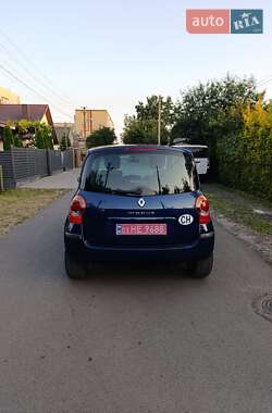 Хэтчбек Renault Modus 2005 в 