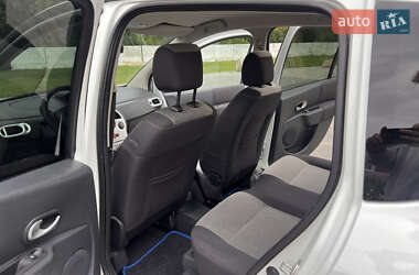 Хэтчбек Renault Modus 2008 в 