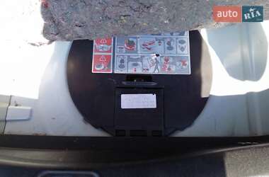 Хэтчбек Renault Modus 2012 в 