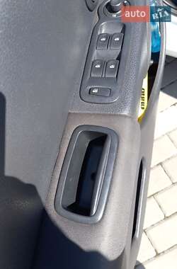 Хэтчбек Renault Modus 2012 в 