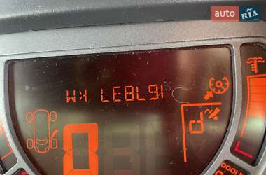 Хэтчбек Renault Modus 2005 в 
