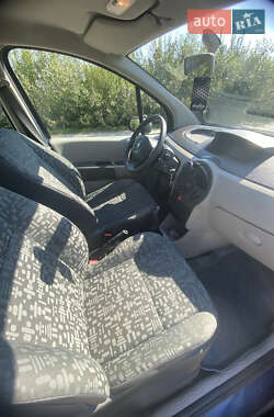 Хэтчбек Renault Modus 2005 в 