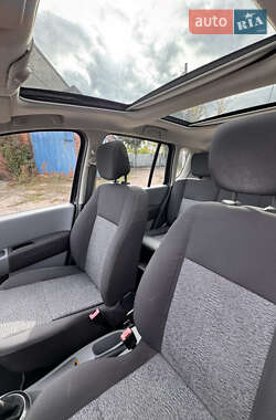 Хэтчбек Renault Modus 2008 в 