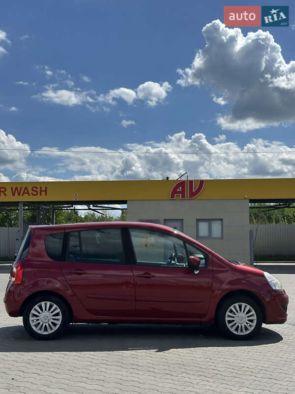 Хэтчбек Renault Modus 2010 в Луцке фото 8 Хэтчбек Renault Modus 2010 в Луцке